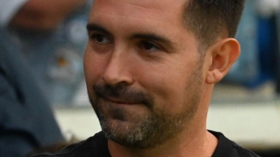 Der neue 1860-Trainer Alper Kayabunar. (Archivbild) (Foto: Florian Diettrich/dpa)