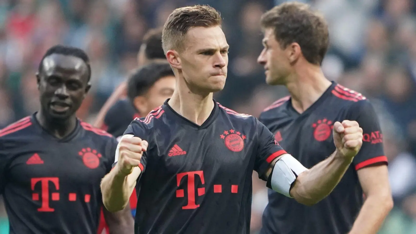 Dem FC Barcelona ist Bayern-Star Joshua Kimmich zu teuer. (Foto: Marcus Brandt/dpa)