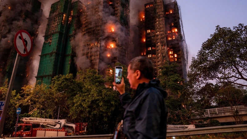 Mehr als 50 Menschen sind bei dem Brand ums Leben gekommen.  (Foto: Vernon Yuen/Nexpher via ZUMA Press Wire/dpa)
