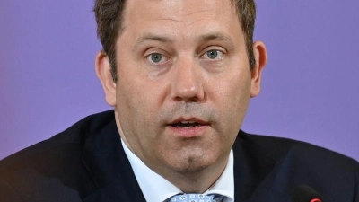 Vizekanzler Klingbeil plant seinen Haushalt mit hohen Schulden. (Archivbild) (Foto: Katharina Kausche/dpa)