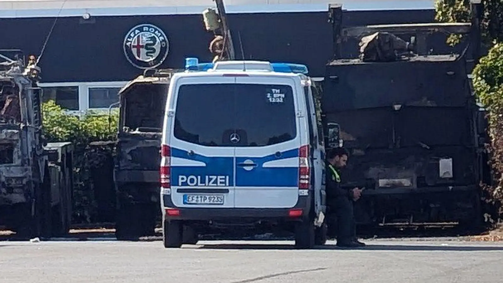 Einen Monat nach dem Anschlag auf Bundeswehr-Lkw in Erfurt gibt es drei Verdächtige. (Archivbild) (Foto: Martin Wichmann/WichmannTV/dpa)