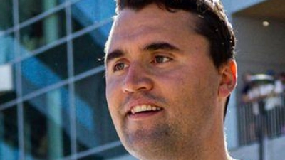 Nach dem Tod des rechten US-Aktivisten Charlie Kirk wurde der Tatverdächtige wegen Mordes angeklagt. (Archivbild) (Foto: Tess Crowley/The Deseret News/AP/dpa)