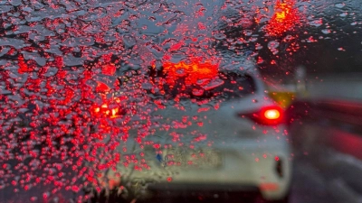 Auf der A3 bei Regensburg kam es zu mehreren Unfällen (Symbolbild).  (Foto: Jan Woitas/dpa)