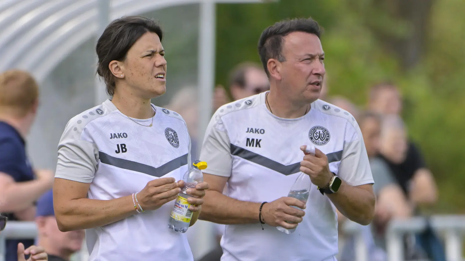 Gehen vorerst getrennte Wege beim SV Weinberg: Regionalliga-Trainerin Julia Brückner und der neue Bayernliga-Trainer Mihail Kromidas. (Foto: Martin Rügner)