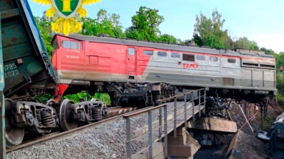 Schon in der Vergangenheit soll Kiew mehrere Sabotageakte auf das russische Bahnnetz verübt haben. (Archivbild) (Foto: Uncredited/Moscow Interregional Transport Prosecutor's Office telegram channel/AP/dpa)