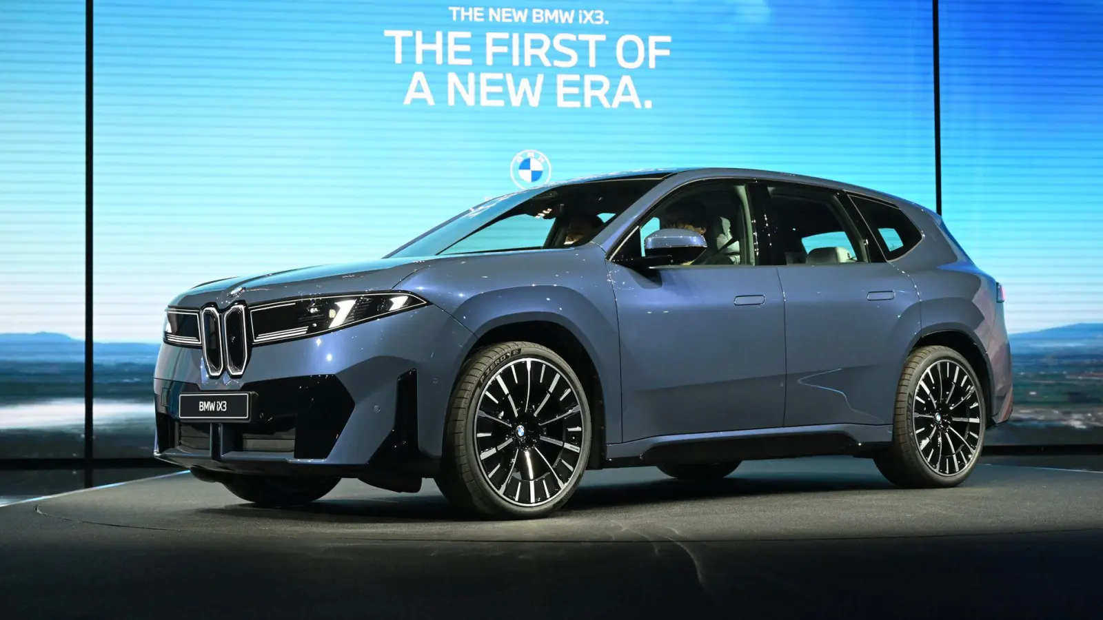 Der iX3 von BMW hat einen starken Start hingelegt. (Archivbild) (Foto: Sven Hoppe/dpa)