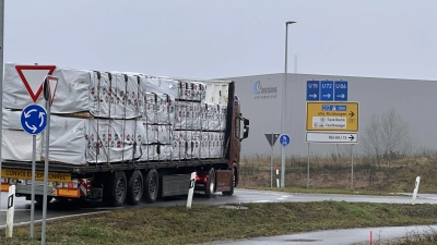 Seit 2022 nimmt die Stadt Feuchtwangen eigene Zählungen vor, um die Verkehrsströme auf Ortsdurchfahrt und Westtangente zu dokumentieren. Auch 2026 soll die Verkehrsbelastung ermittelt werden. (Foto: Martina Haas)