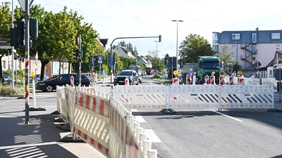 Die Eyber Kreuzung in Ansbach ist noch bis Montag gesperrt. Die Baustelle befindet sich im Zeitplan. (Foto: Luca Paul)