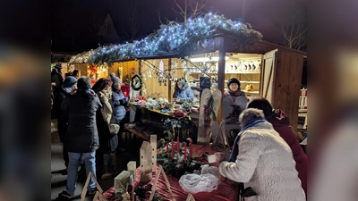 Ein Besuch auf dem Adventsmarkt lohnt sich für die ganze Familie! (Foto: Gemeinde Neusitz)