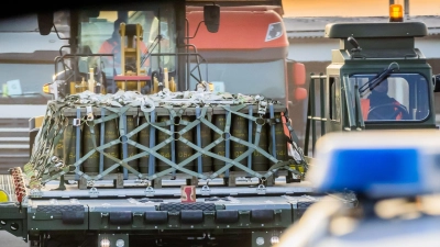 Im polnischen Rzeszow wird Artilleriemunition für die Ukraine umgeschlagen. (Foto: Christoph Soeder/dpa)