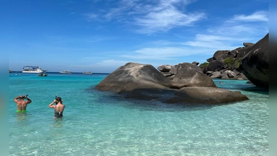 Die Similan Islands mit ihren Granitformationen sind bei Tagestouristen aus aller Welt beliebt - und dürfen sich jetzt wieder erholen. (Archivbild) (Foto: Carola Frentzen/dpa)