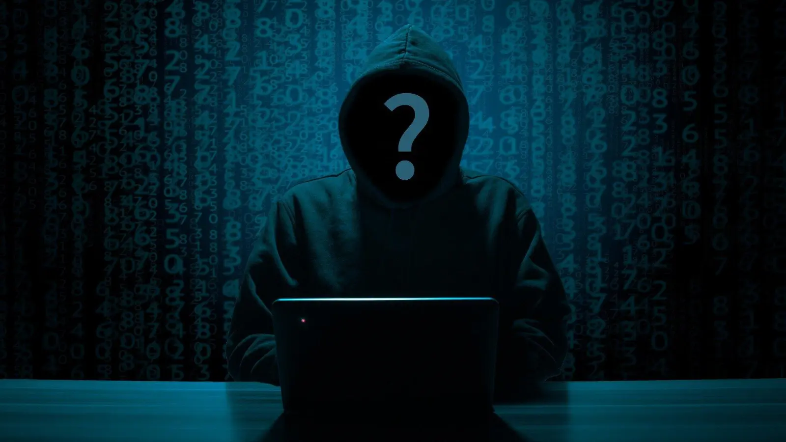 Auch ein Laptop kann zur Waffe werden, wenn Hacker ganze Unternehmen lahmlegen oder Existenzen zerstören. Letzteres ist 2024 auch im Landkreis Neustadt/Aisch-Bad Windsheim passiert. (Foto: Pixabay)