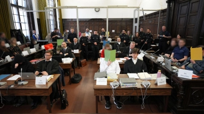 Ein mutmaßliches Mitglied der rechtsextremen Terrorgruppe „Letzte Verteidigungswelle“ war zur Tatzeit erst 14 Jahre alt. (Archivbild) (Foto: Marcus Brandt/Pool dpa/dpa)