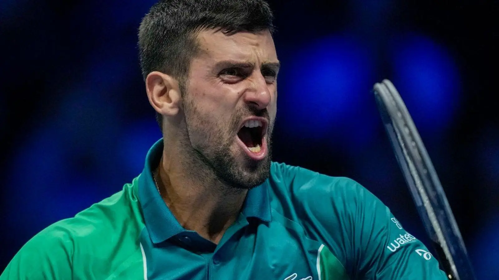 Novak Djokovic jubelt nach seinem Sieg in Turin. (Foto: Antonio Calanni/AP/dpa)