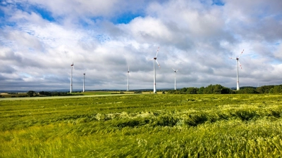 Der Ausbau der Windkraft verliert an Tempo - zumindest vorübergehend. (Foto: Thomas Banneyer/dpa)