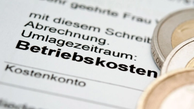 Rechtzeitig abgerechnet, oder nicht? Vermieter haben zur Erstellung der Betriebskostenabrechnung nach Ablauf des Abrechnungszeitraums höchstens zwölf Monate Zeit. (Foto: Andrea Warnecke/dpa-tmn)