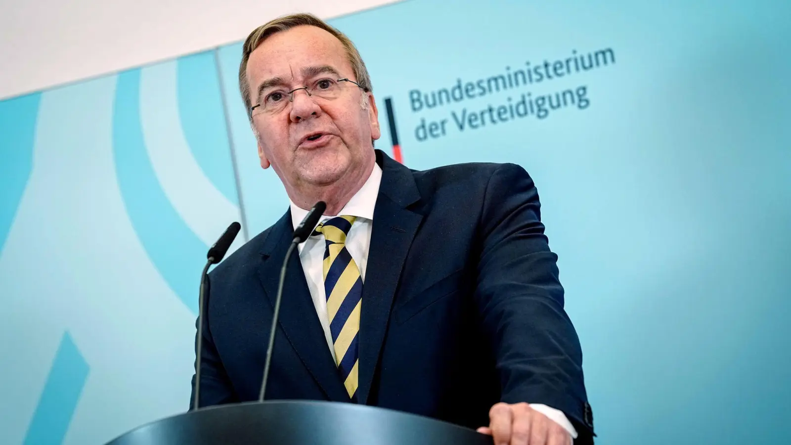 Verteidigungsminister stellt deutsche Militärstrategie vor (Foto: Kay Nietfeld/dpa)