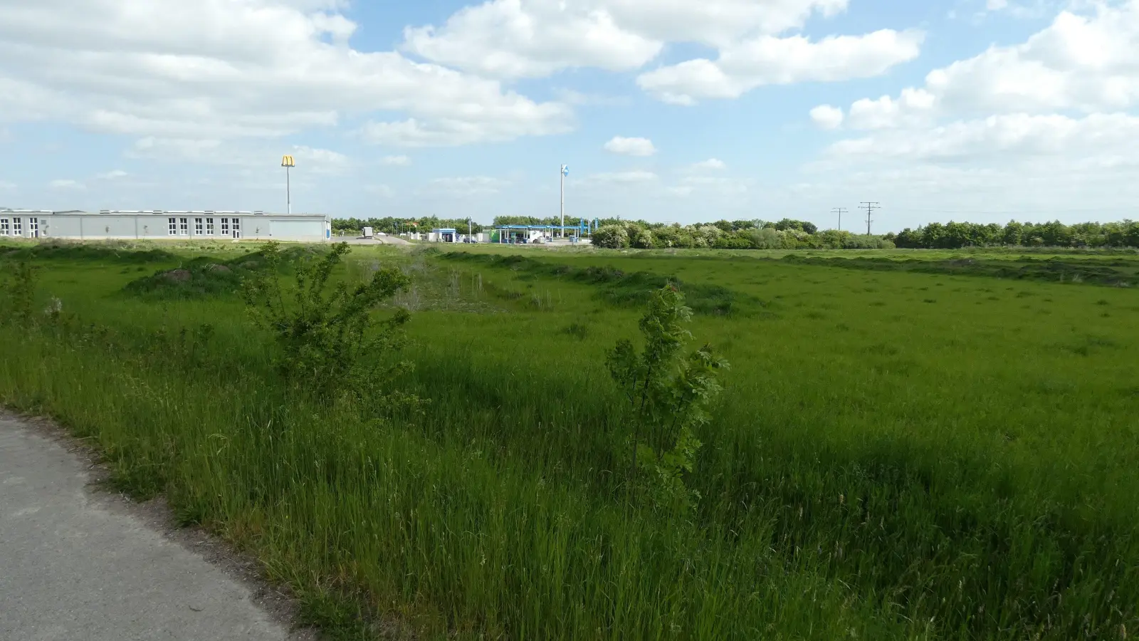 Der Gewerbepark bei Endsee wächst. Damit dies möglich ist, muss die Schutzzone des Naturparks Steigerwald verändert werden. (Archivfoto: Karl-Heinz Gisbertz)