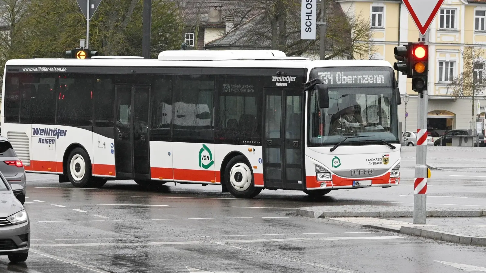 Die Fahrplanänderungen machen sich bei den Buslinien im südlichen Landkreis Ansbach bemerkbar. (Symbolbild: Jim Albright)