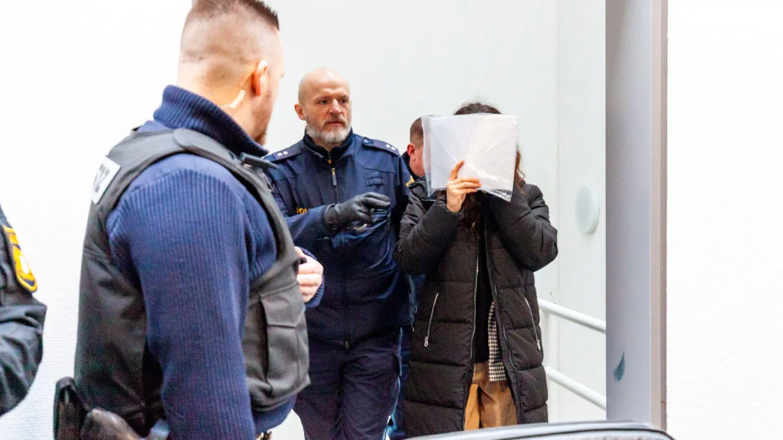 Die Staatsanwaltschaft wirft der Frau und einem Mann vor, gemeinsam eine 23-Jährige umgebracht zu haben. (Archivbild) (Foto: Cornelia Hammer/dpa)