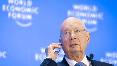 Der Gründer des WEF, Klaus Schwab, tritt zurück. (Foto: Michael Buholzer/KEYSTONE/dpa)