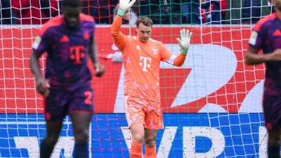  Patzte beim 0:1 gegen Augsburg: Bayern-Torwart Manuel Neuer  (Foto: Tom Weller/dpa)
