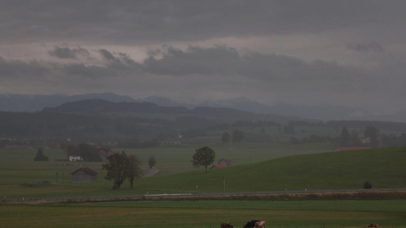 In Bayern gab es Gewitter.  (Foto: Karl-Josef Hildenbrand/dpa)
