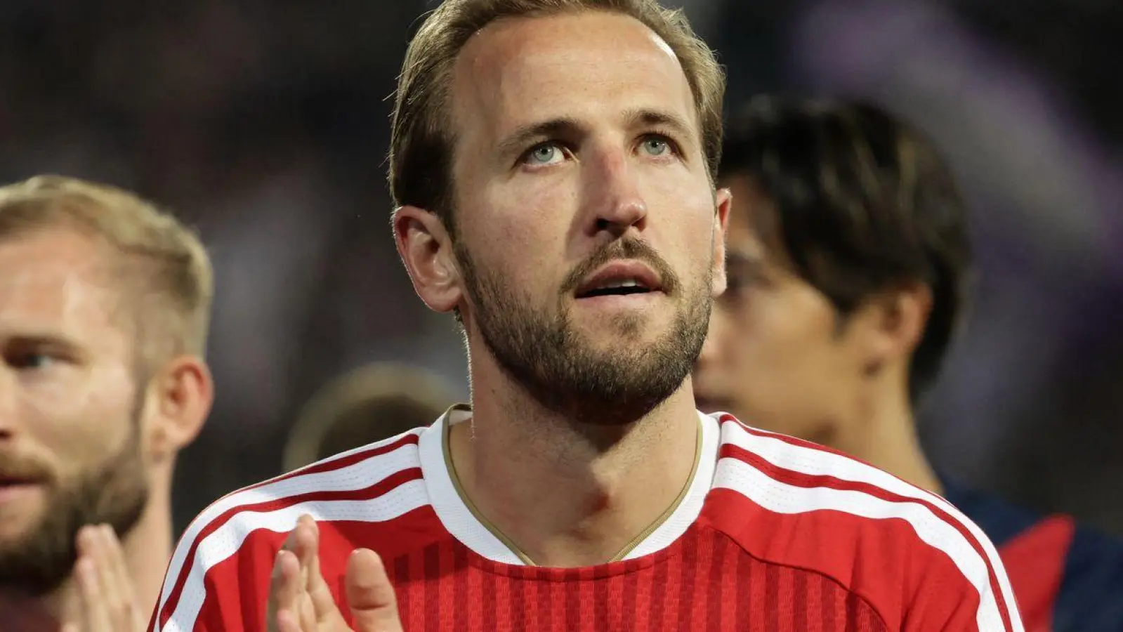 Harry Kane soll beim FC Bayern auch in Zukunft Tore schießen. (Archivbild) (Foto: David Ebener/dpa)