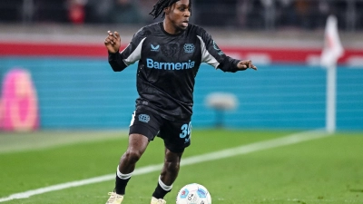 Steht unmittelbar vor einem Wechsel in die Premier League: Jeremie Frimpong (Foto: Harry Langer/dpa)