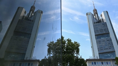 Stellenabbau und steigende Gewinne sollen der Commerzbank die Eigenständigkeit bewahren. (Archivbild) (Foto: Arne Dedert/dpa)