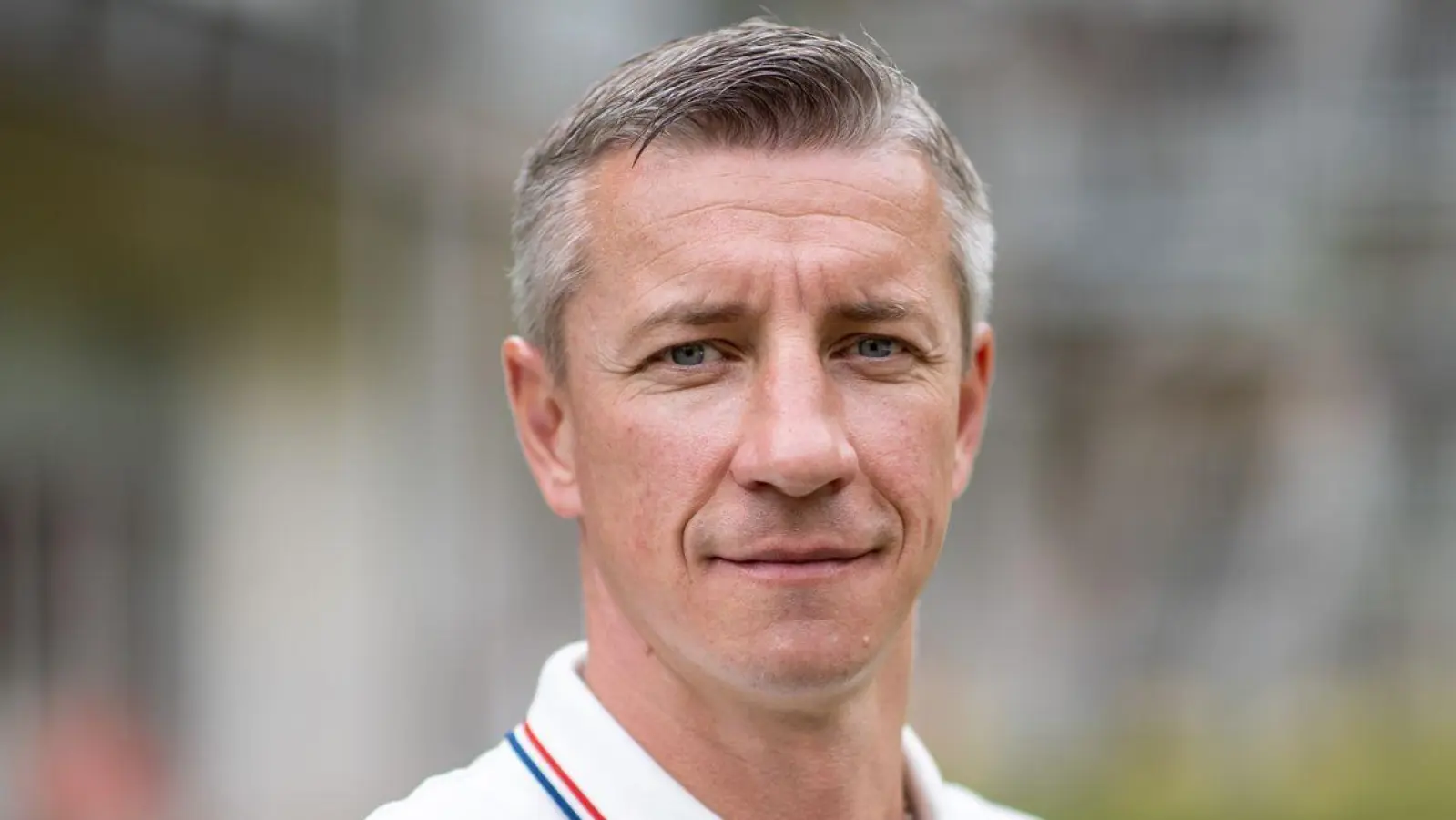 Marek Mintál trainiert am Donnerstag die Jungs der SG Dentlein/Langfurth. (Foto: Daniel Karmann/dpa)