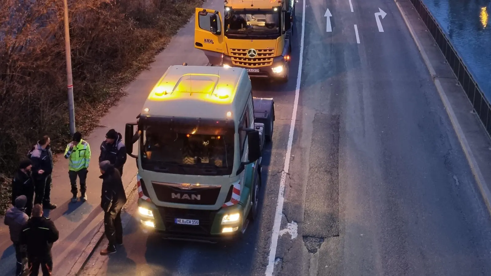 Schon im Januar waren Landwirte und Spediteure zur Protest-Fahrt durch Neustadt aufgebrochen. Nun sind weitere Aktionen geplant. (Foto: Patrick Lauer)