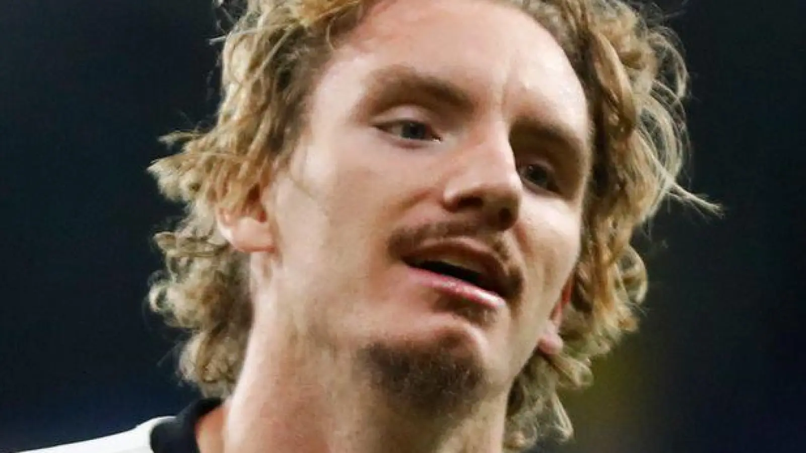 Nick Woltemade steht beim FC Bayern hoch im Kurs. (Foto: Branislav Racko/dpa)