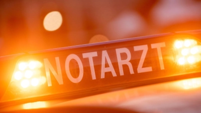 Bei einem Verkehrsunfall nach der Schule ist ein Neunjähriger tödlich verletzt worden. (Symbolbild) (Foto: Lino Mirgeler/dpa)