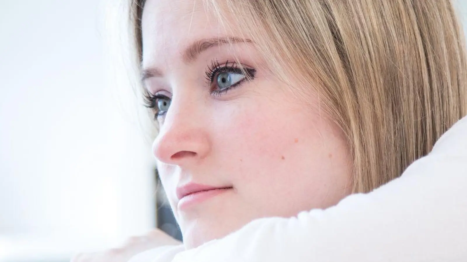 Wenn man über die Kinderfrage nachdenkt, hilft es, sich ein Bild mit und ohne Kind auszumalen. Welche Emotionen löst das jeweils aus? Bin ich freudig erregt oder wird mir schwer ums Herz?    (Foto: Christin Klose/dpa-tmn)