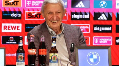 Svetislav Pesic ist zurück als Trainer bei Bayerns Basketballern. (Foto: Matthias Stickel/dpa)
