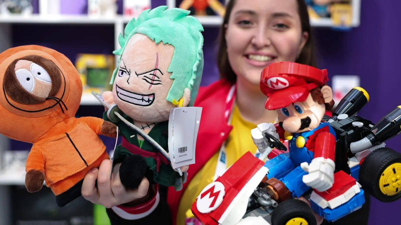 Sammelfiguren sind laut der Messe bei erwachsenen Fans beliebt. (Foto: Daniel Karmann/dpa)