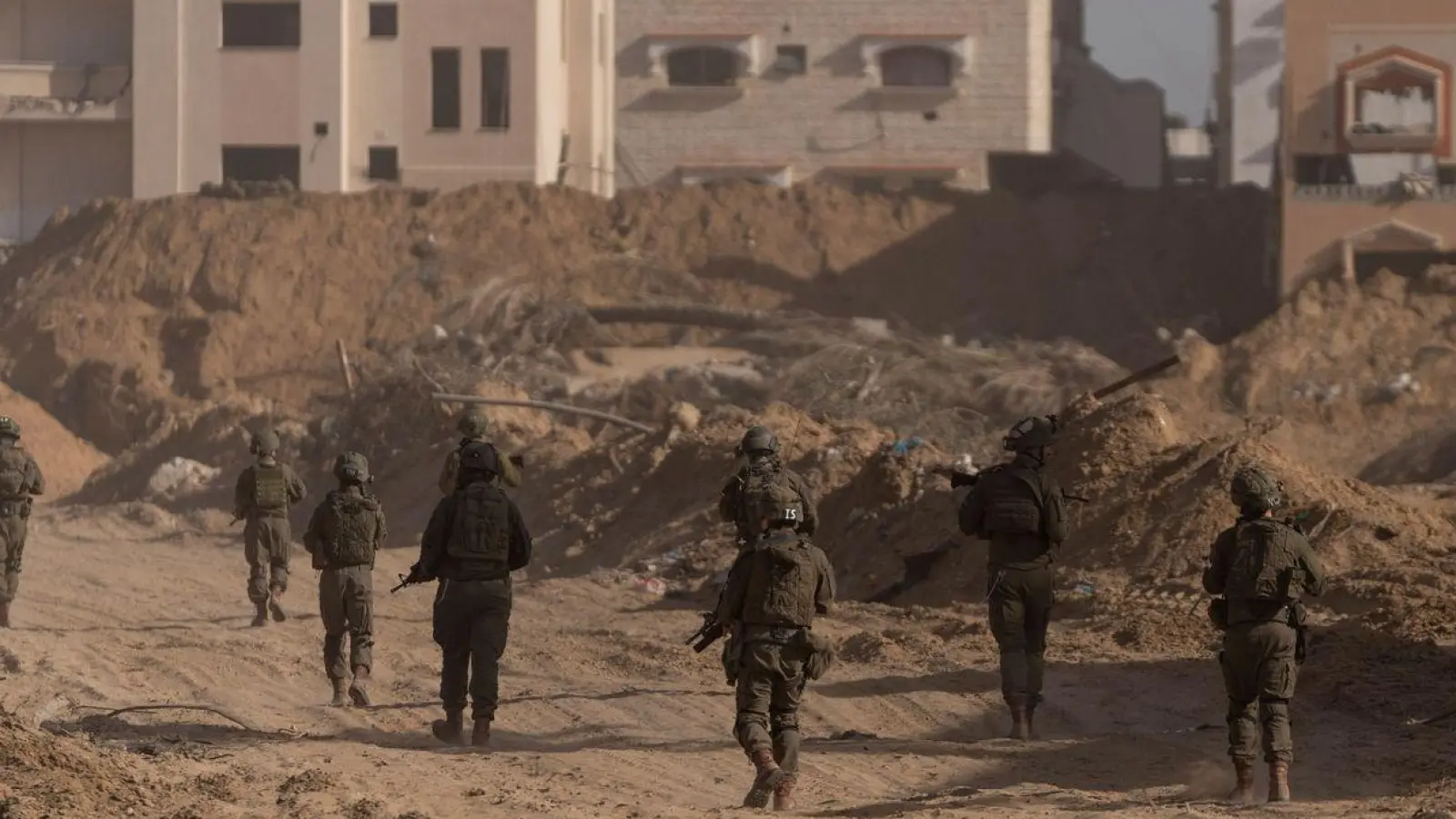 Israelische Soldaten in Chan Junis (Archivbild). (Foto: Ohad Zwigenberg/AP)