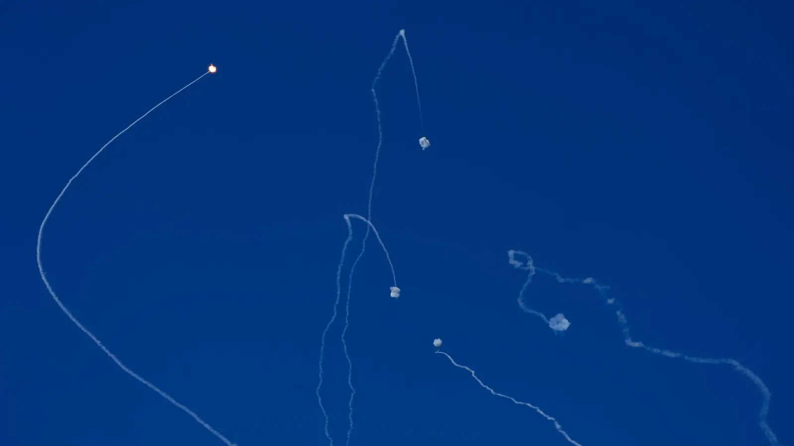 Erneut war Israels Luftabwehr wegen Beschuss aus dem Jemen im Einsatz. (Archivbild)  (Foto: Baz Ratner/AP/dpa)