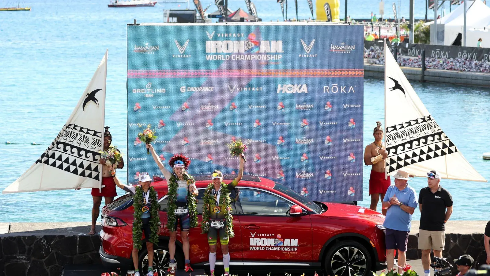 Anne Haug (l) wurde hinter Lucy Charles-Barclay (M.) Zweite. Auf Rang drei kam Laura Philipp. (Foto: Christian Petersen/Getty Images for IRONMAN/dpa)