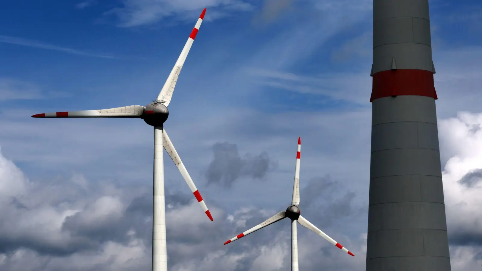 Die EU-Kommission hat Belgien Staatshilfen für den Bau und Betrieb des ersten Offshore-Windparks in der Prinzessin-Elisabeth-Zone in der Nordsee genehmigt. (Archivbild) (Foto: Bernd Wüstneck/dpa)