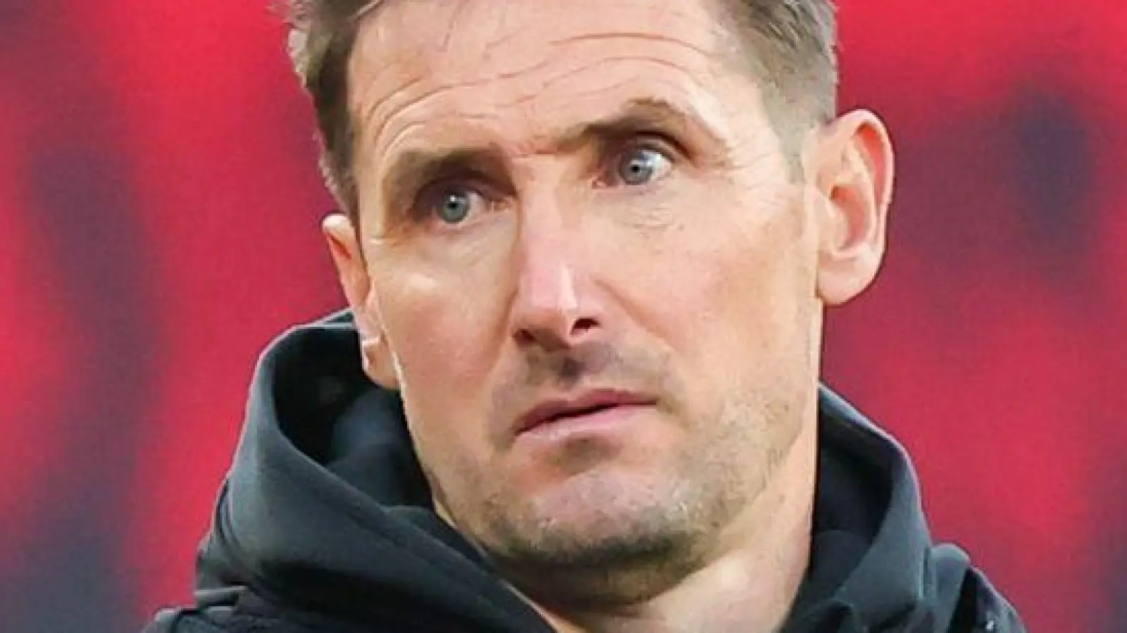 Miroslav Klose: „Mehr Robustheit, mehr Zweikampfhärte“ braucht seine Mannschaft. (Foto: Daniel Karmann/dpa)