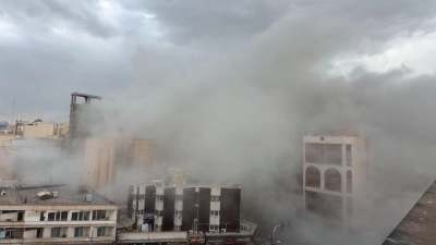 Die iranische Hauptstadt Teheran hat seit Samstag Hunderte Angriffe erlebt.  (Foto: Mohsen Ganji/AP/dpa)