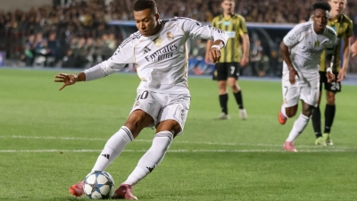 Kylian Mbappe trifft für Real Madrid nach Belieben.  (Foto: Alikhan Sariyev/AP/dpa)