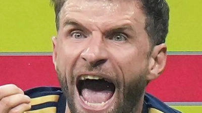 Thomas Müller ist mit den Vancouver Whitecaps noch im Rennen um den Titel in der MLS. (Archivfoto) (Foto: DARRYL DYCK/The Canadian Press via AP/dpa)