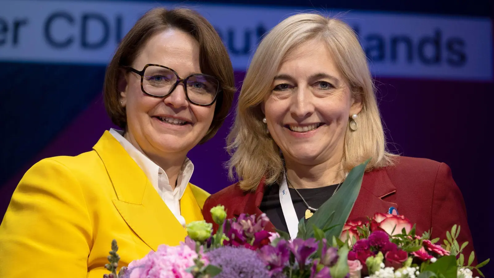 Widmann-Mauz (l.) geht, Warken kommt als neue Vorsitzende der CDU-Frauen-Union (Foto: Stefan Puchner/dpa)
