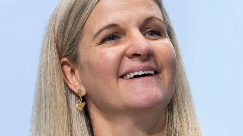 IOC-Präsidentin Kirsty Coventry reformiert die Olympia-Vergabe. (Foto: Cyril Zingaro/KEYSTONE/dpa)