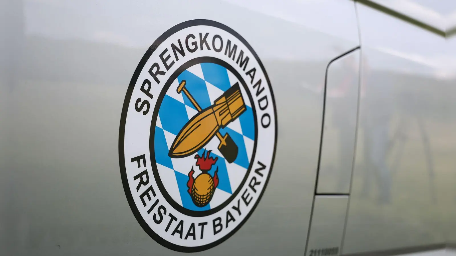Das Sprengkommando stellte den Blindgänger sicher. (Archivbild) (Foto: Daniel Löb/dpa)
