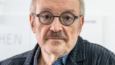 Der österreichische Kabarettist Josef Hader ist mit der „Bairischen Sprachwurzel“ geehrt worden. (Foto: Armin Weigel/dpa)