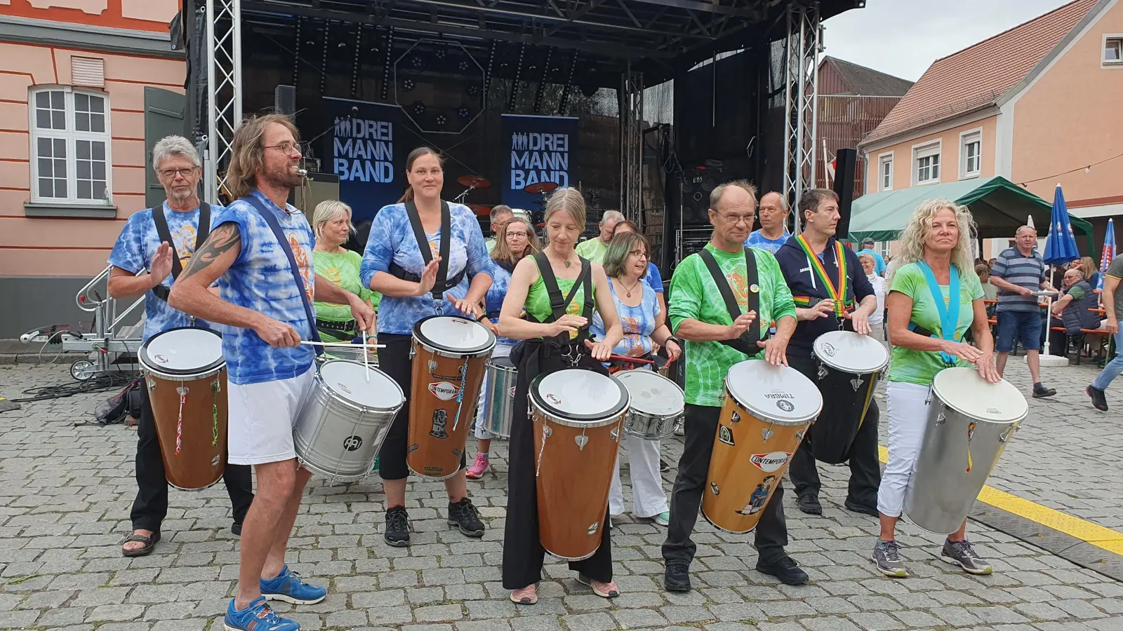 Die Batukeros auf dem Holzmarkt. (Foto: Hans-Bernd Glanz)